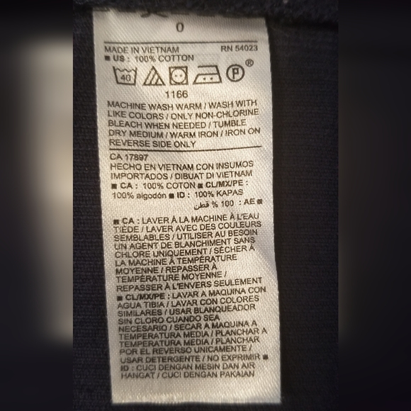 Old Navy Mini Skirt - Picture 4 of 4